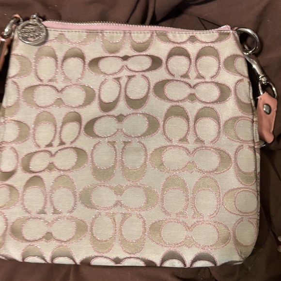 Coach Poppy Crossbody Bag - Pink and Cream - Picture 4 of 6